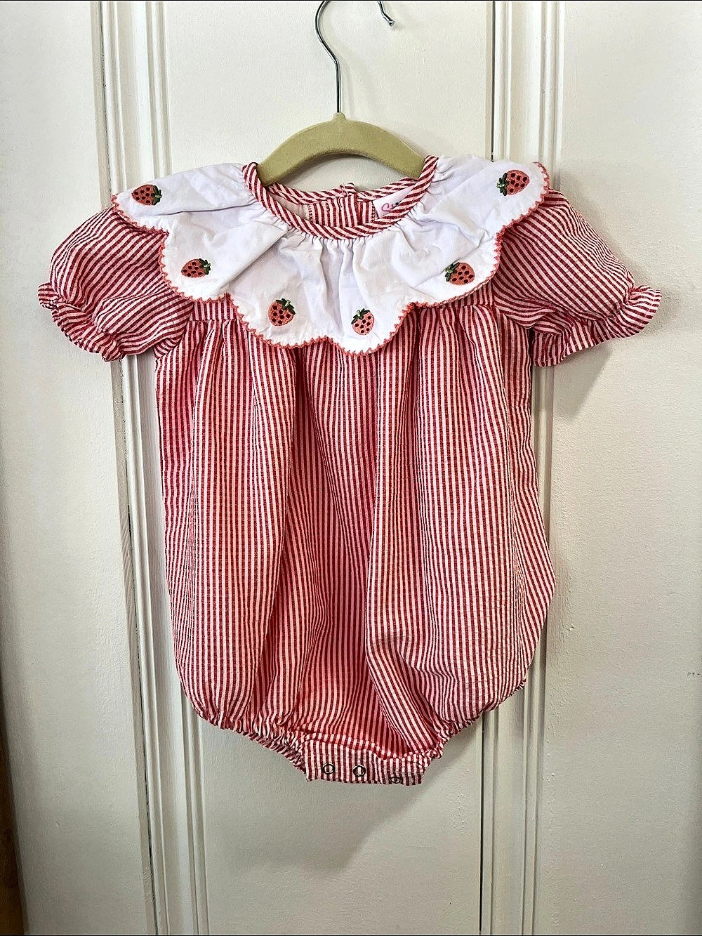 Stitchy Fish Strawberry Striped Bubble Baby 18M Like New